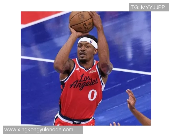 卢教练透露比尔首发位置仍待确定背部疼痛影响恢复进程