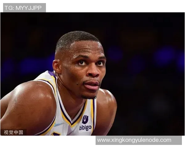 姜贺三分球表现出色5投3中贡献13分4篮板6助攻正负值高达21